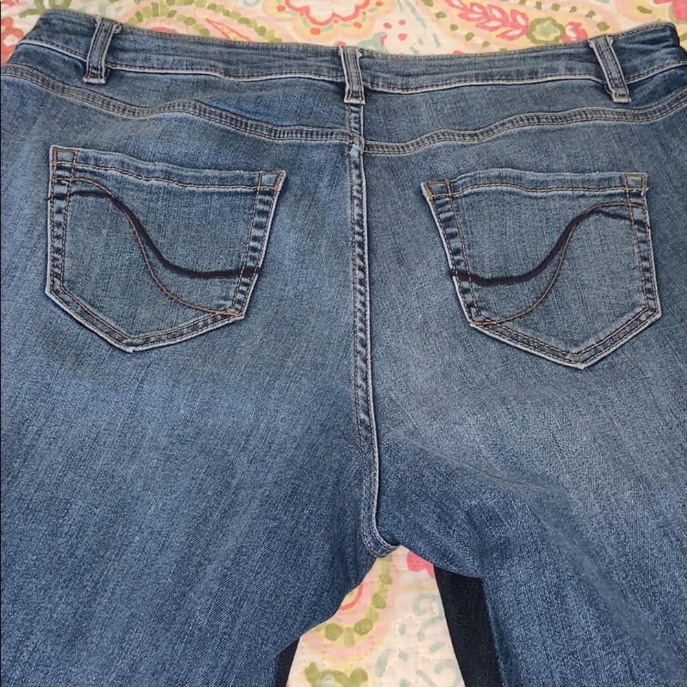 Jeans - Picture 5 of 5